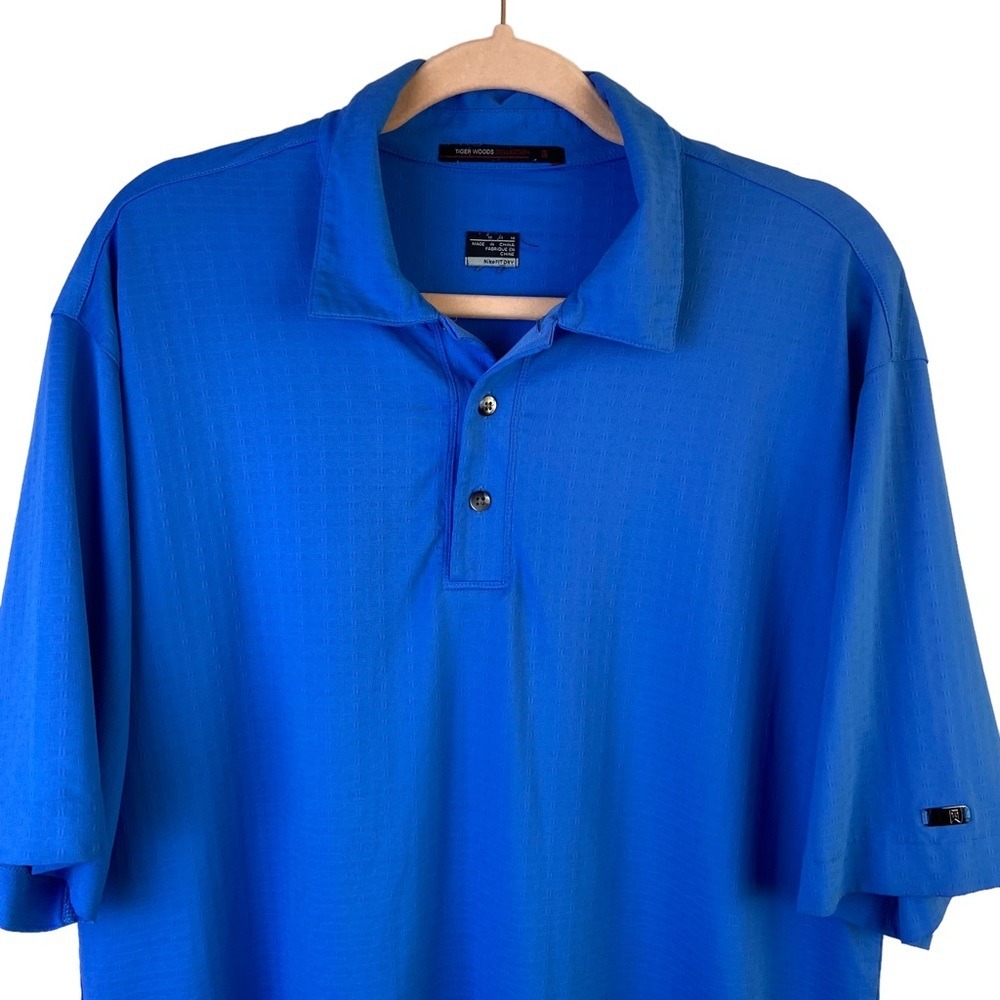 Nike Tiger Woods Collection Mens Blue Textured Golf Polo Shirt Size M 256465-475 - Picture 3 of 10